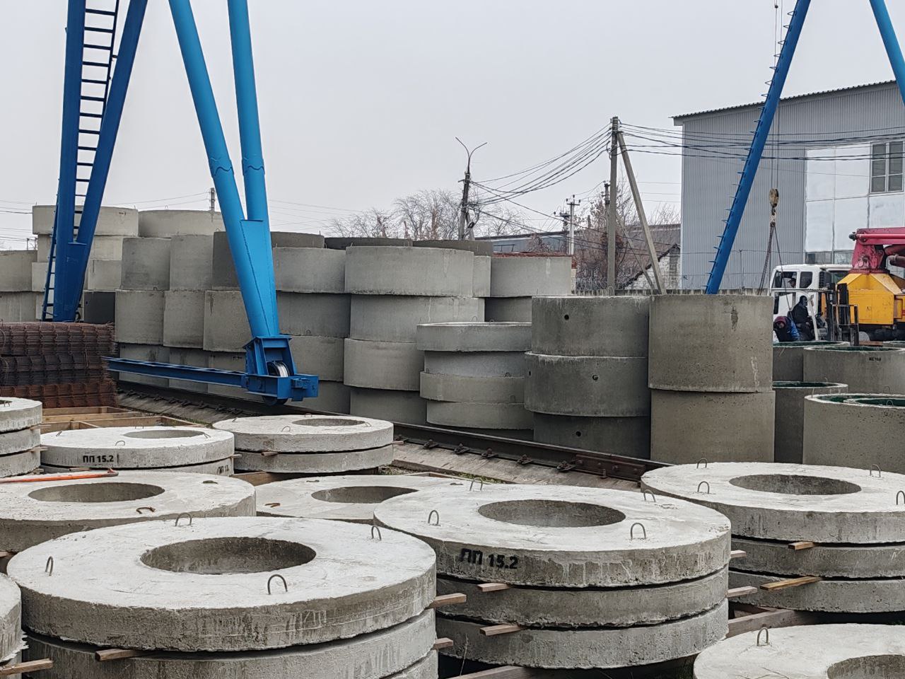 Плита перекрытия колодцев ПП10-1